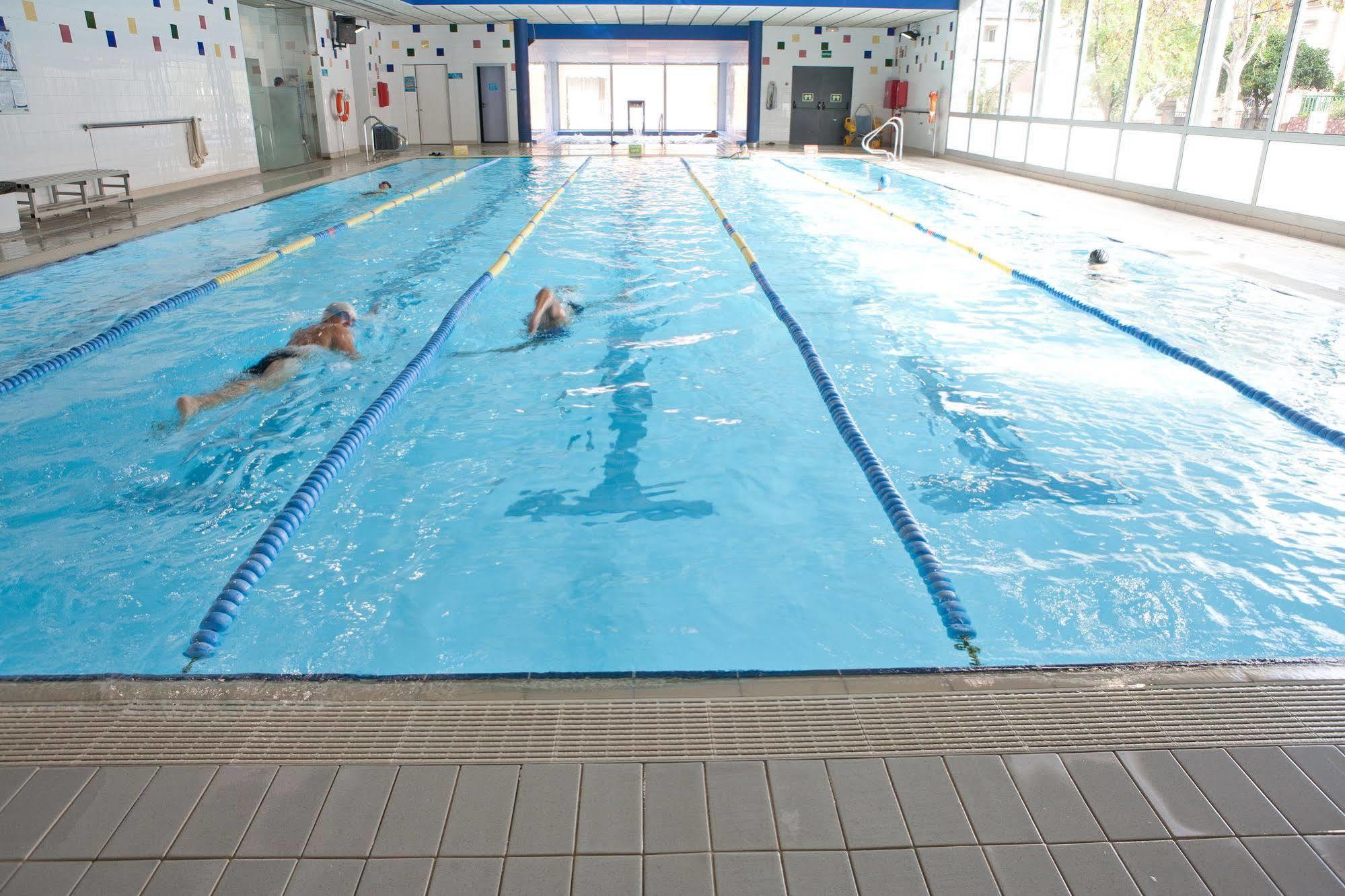 Bcnsporthostels Barcelona Exterior photo